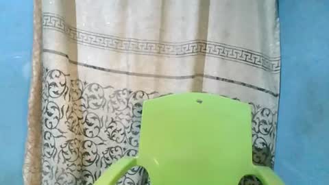 luckymadequeen online show from August 5, 2:20 am