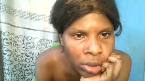 luckymadequeen online show from August 16, 12:31 pm