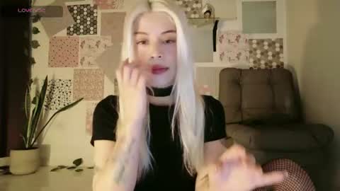 independent model not web cam studio online show from July 19, 1:02 pm
