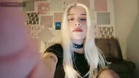independent model not web cam studio online show from July 21, 11:34 am