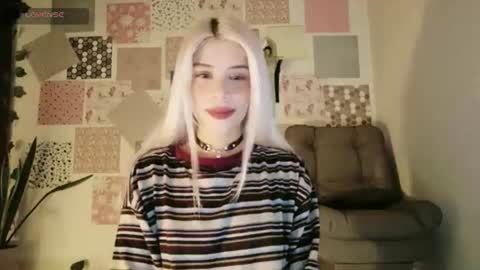independent model not web cam studio online show from August 4, 10:01 am