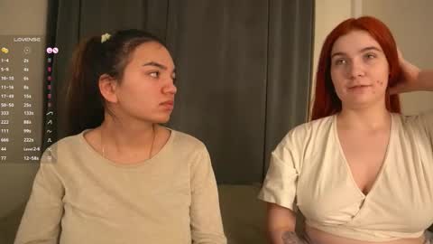 Rinredhead Gloriawith glasses Rayanother glasses online show from February 18, 8:39 pm