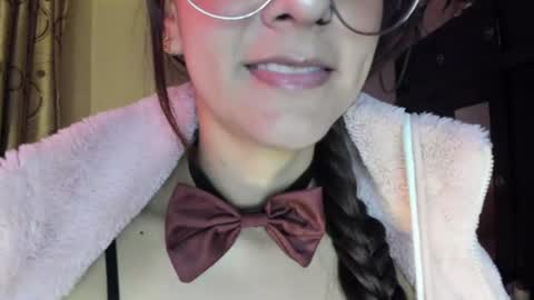 Lucy online show from July 26, 12:04 am