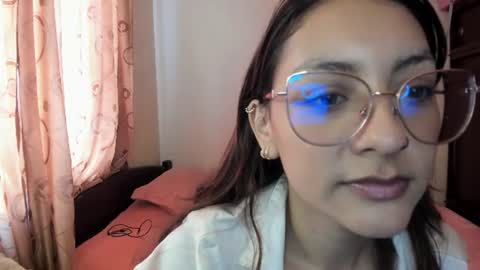 Lucy online show from July 30, 8:48 pm