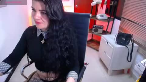 lucy_fer77 online show from August 8, 4:29 pm