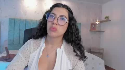 Lucy Greys online show from August 6, 4:17 pm