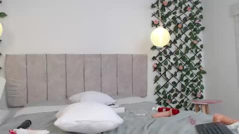 Luciana online show from July 19, 7:10 am