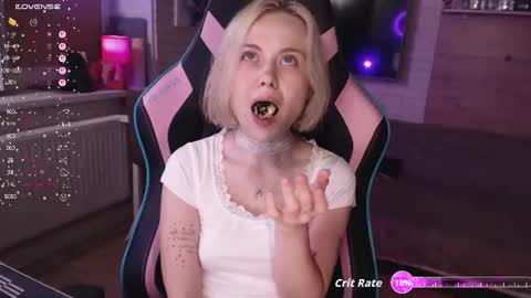 Lucy online show from August 8, 8:20 pm