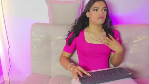 lucy  online show from August 8, 4:23 am