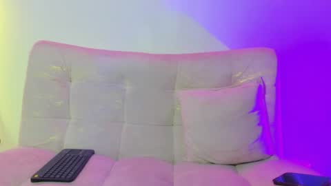 lucy  online show from August 15, 12:14 am