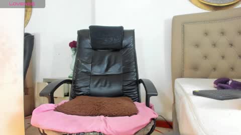 Lucy Villa online show from March 15, 3:44 am