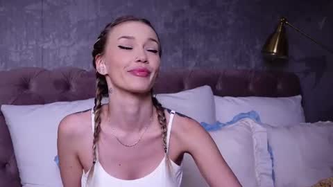 LucyAddison online show from July 21, 9:44 am
