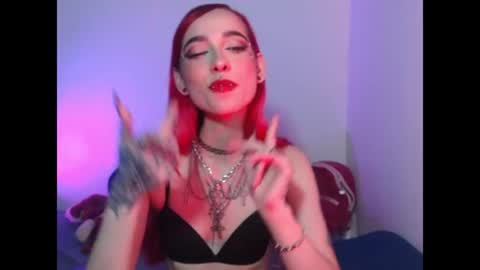 lucyblood online show from August 15, 9:02 am