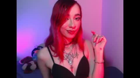 lucyblood online show from August 15, 10:08 am