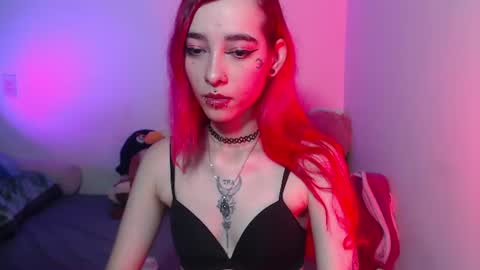 lucyblood online show from August 18, 3:34 am