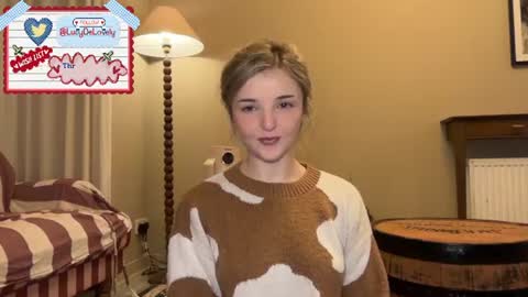 Lucy online show from July 30, 11:55 pm