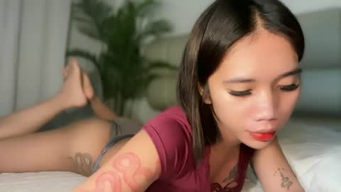 lucyforr online show from July 13, 5:14 am