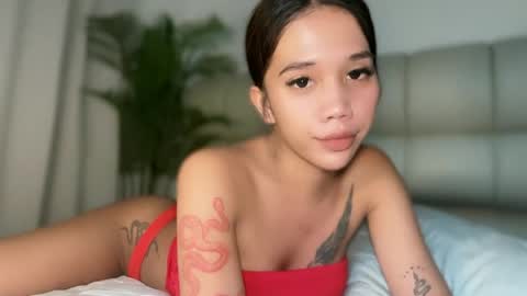 lucyforr online show from July 21, 5:11 am