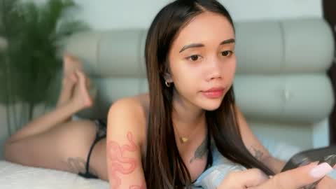 lucyforr online show from August 13, 6:38 am