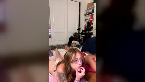 Lucy Foxx online show from July 3, 3:08 am
