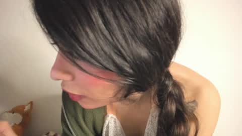 lucyportman online show from August 10, 10:27 am