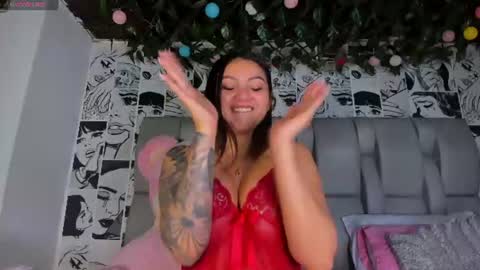 Lucy online show from August 4, 4:48 pm