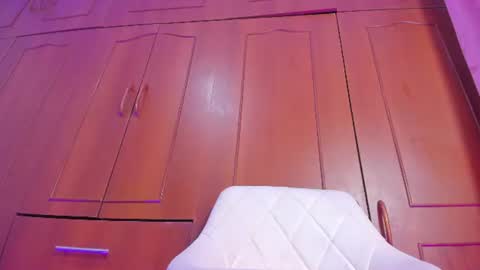 luciana online show from July 29, 6:42 am