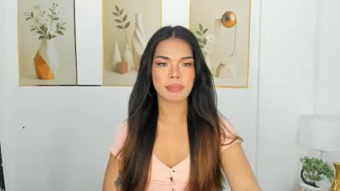 lucyvane online show from August 8, 5:57 pm