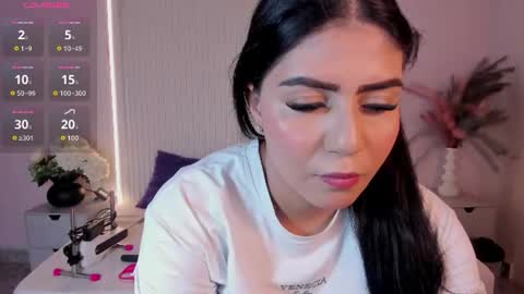 Lucy Wold online show from August 15, 8:46 pm