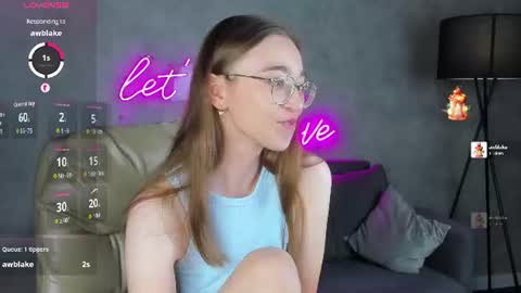 Lucy online show from August 7, 3:06 am