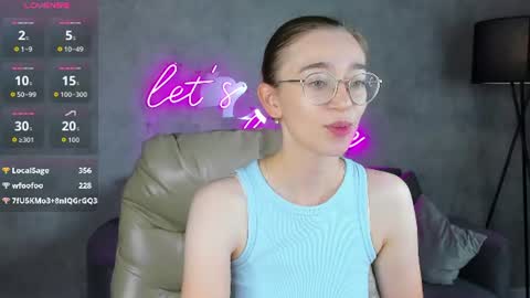 Lucy online show from August 7, 6:24 am