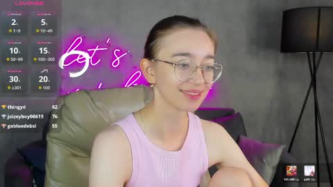 Lucy online show from August 10, 1:51 am