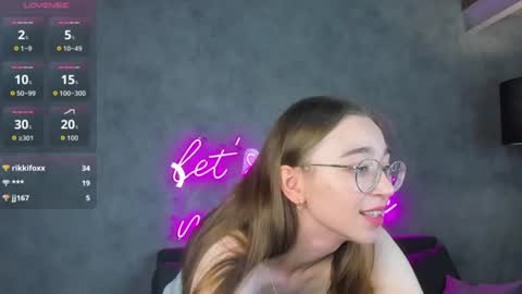 Lucy online show from August 14, 2:59 am