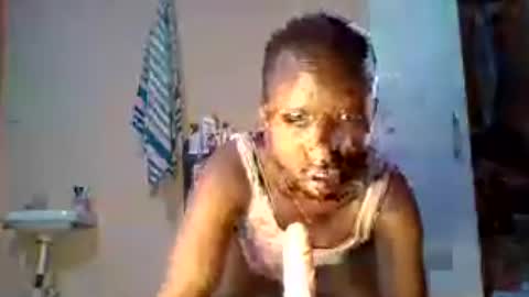 ludes_petite online show from August 17, 2:55 pm