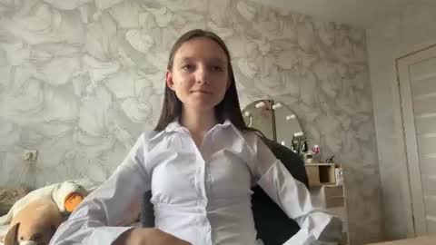 Emily online show from July 29, 6:20 am
