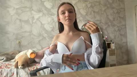 Emily online show from July 29, 7:26 am