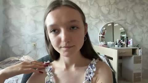 Emily online show from August 3, 1:23 am