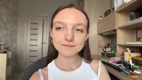 Emily online show from August 6, 1:15 am