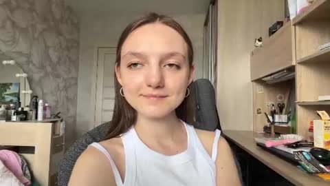 Emily online show from August 6, 4:33 am