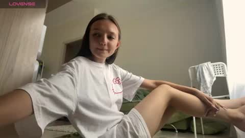 Emily online show from August 14, 6:39 am
