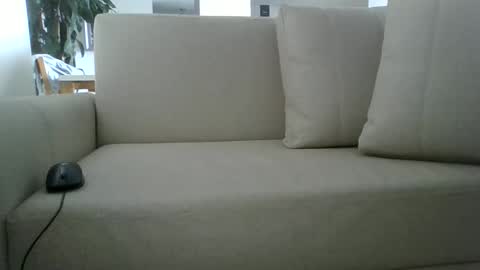 luhizu87871987 online show from March 19, 5:27 pm