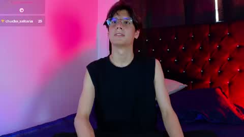 Lui online show from June 25, 8:34 pm
