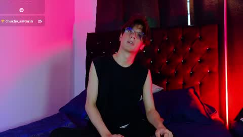 Lui online show from June 25, 9:51 pm