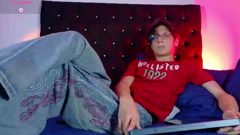 Lui online show from July 2, 10:55 pm