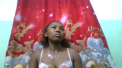 luicie196645 online show from August 11, 9:44 am