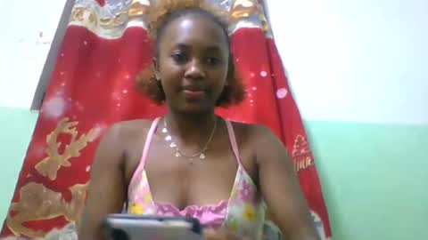 luicie196645 online show from August 12, 6:43 pm