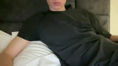 Luis online show from August 20, 8:59 pm
