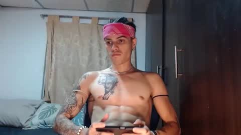 luis_as online show from March 19, 3:32 am