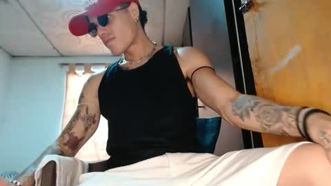 luis_as online show from March 22, 1:04 pm
