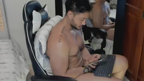 luis_baptista online show from July 19, 2:02 am